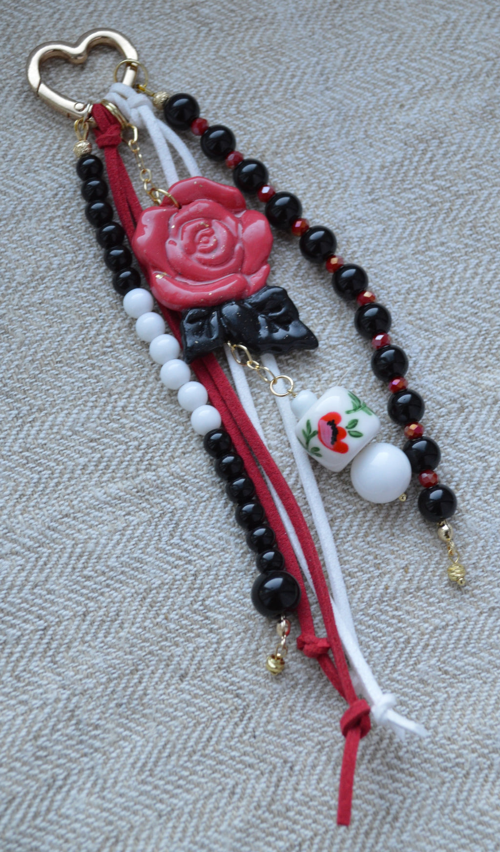 Keychain, pendant "Flower"