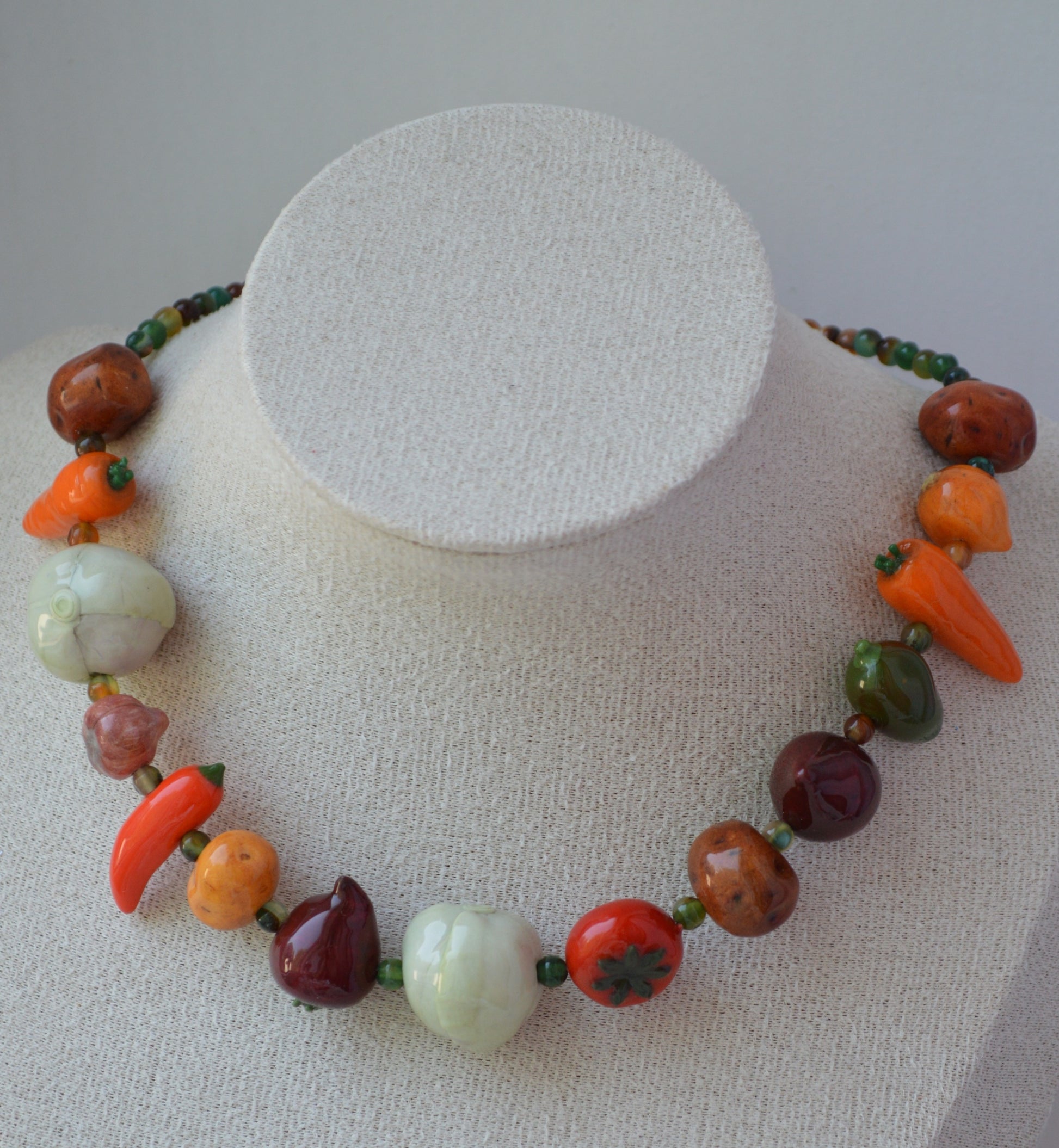 Necklace "Borscht"