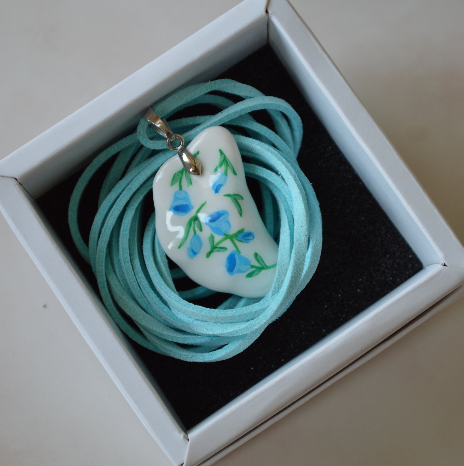 Pendant "Varenyk with Floral Painting"